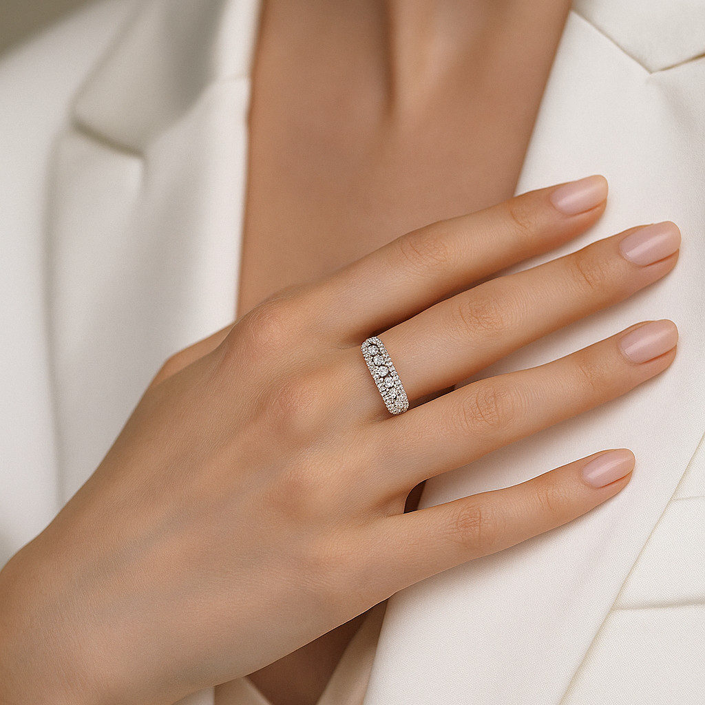 Elegant Six Diamond Bar Ring with Halo in White Gold