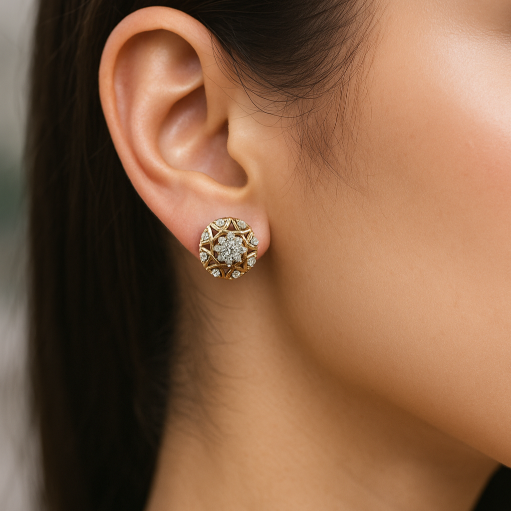 Sparkling Diamond Stud Earring with Gold Lattice Design
