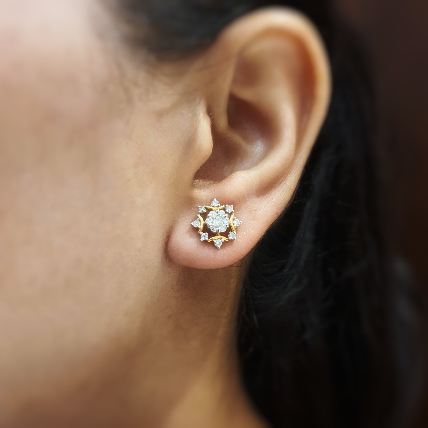 Charming Diamond Earring