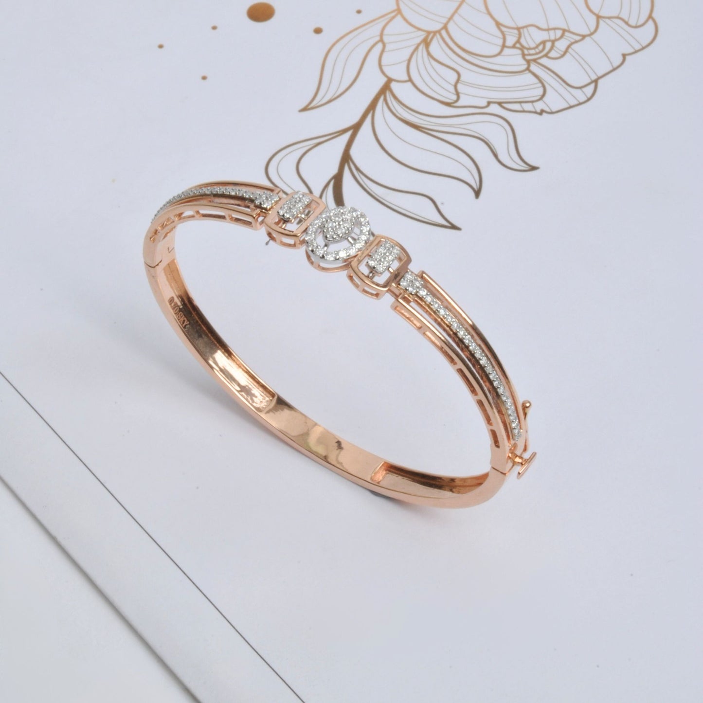 Elegant 18K Rose Gold Bangle with 0.70 Carat Natural Diamonds