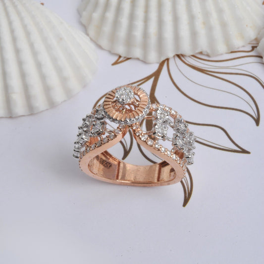 Elegant 18K White Gold Diamond Ring