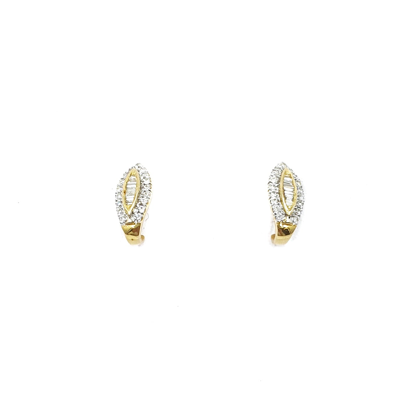 Graceful Diamond Earring