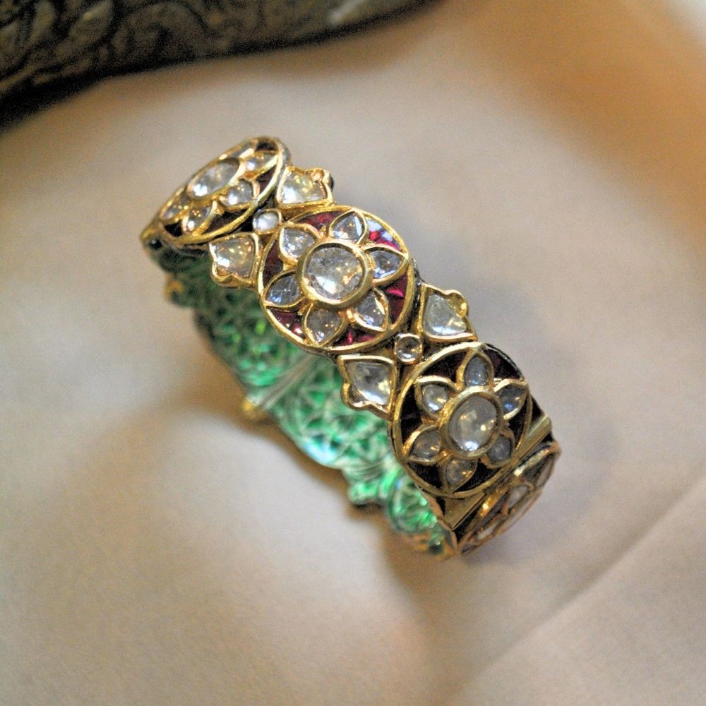 Opulent Bridal Floral Polki Bracelet