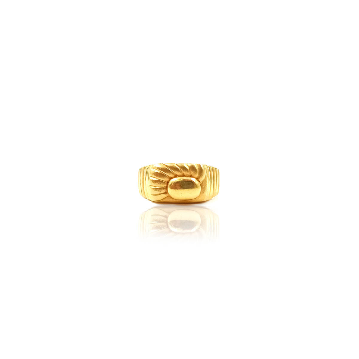 Gentlemen's Draft Beaumont Mens Gold Ring