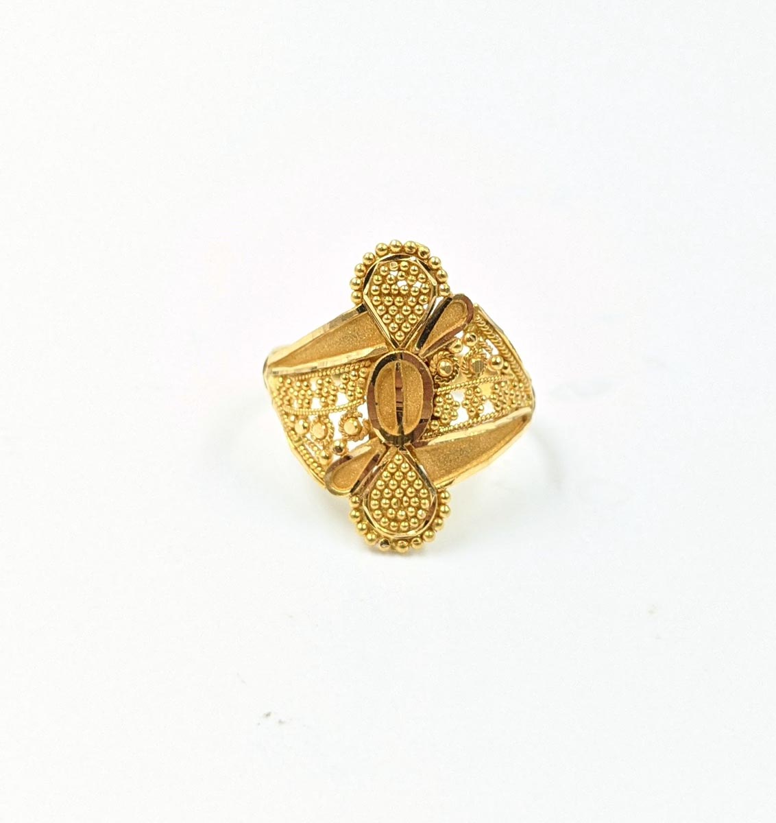 Anselm Traditional Gold Ring
