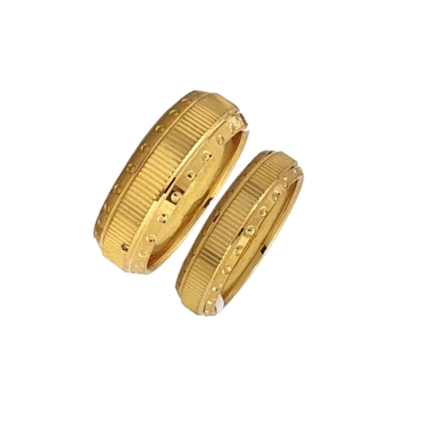 Timeless 22K Gold Couple's Rings: A Luxurious Symbol of Forever Love