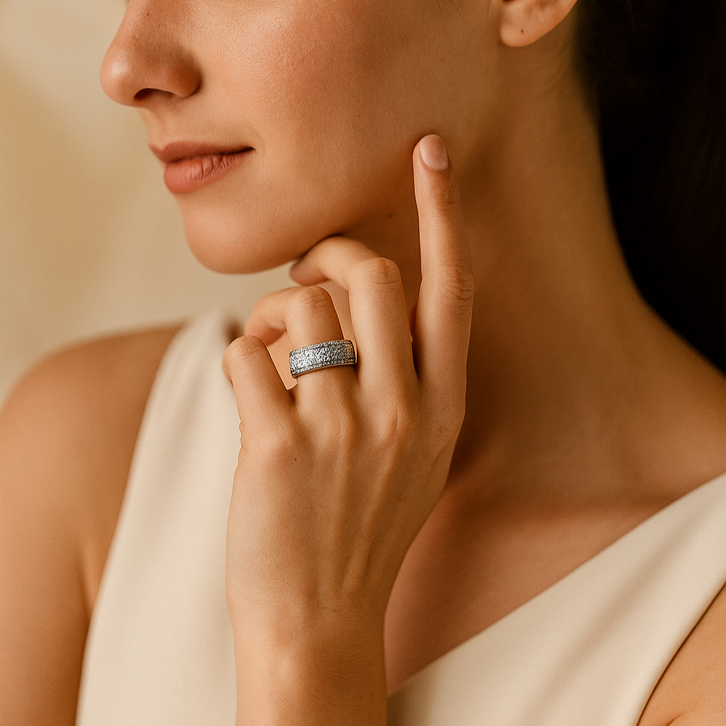Juliet Dual Liner Diamond Band Ring