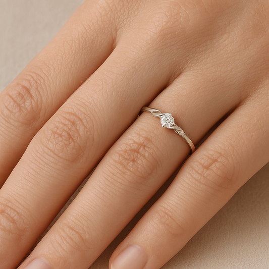 Edita Single Diamond Ring