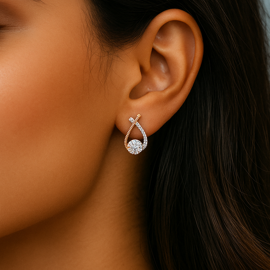 Elegant Diamond and Rose Gold Teardrop Stud Earring