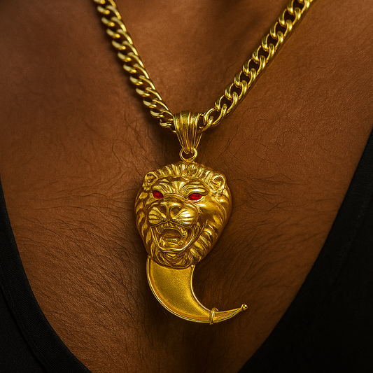 Gentlemen's Draft Bold Lion Head Men's Gold Pendant