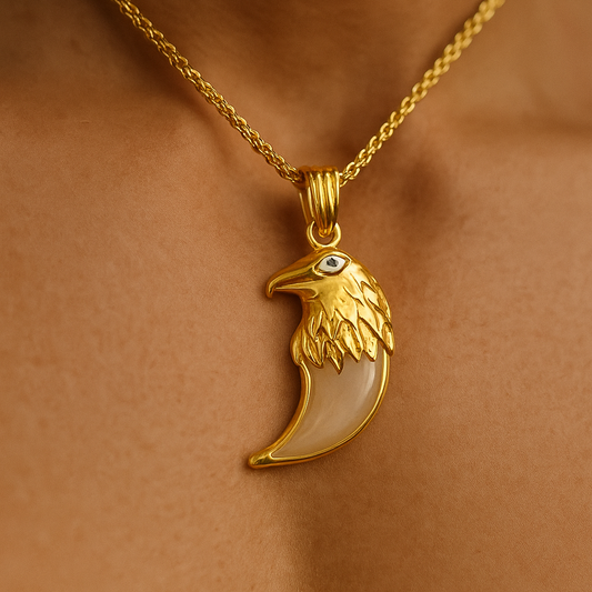 Gentlemen's Draft Eagle-Inspired Men’s Pendant – 22K Gold with Designer Horn-Shaped Stone