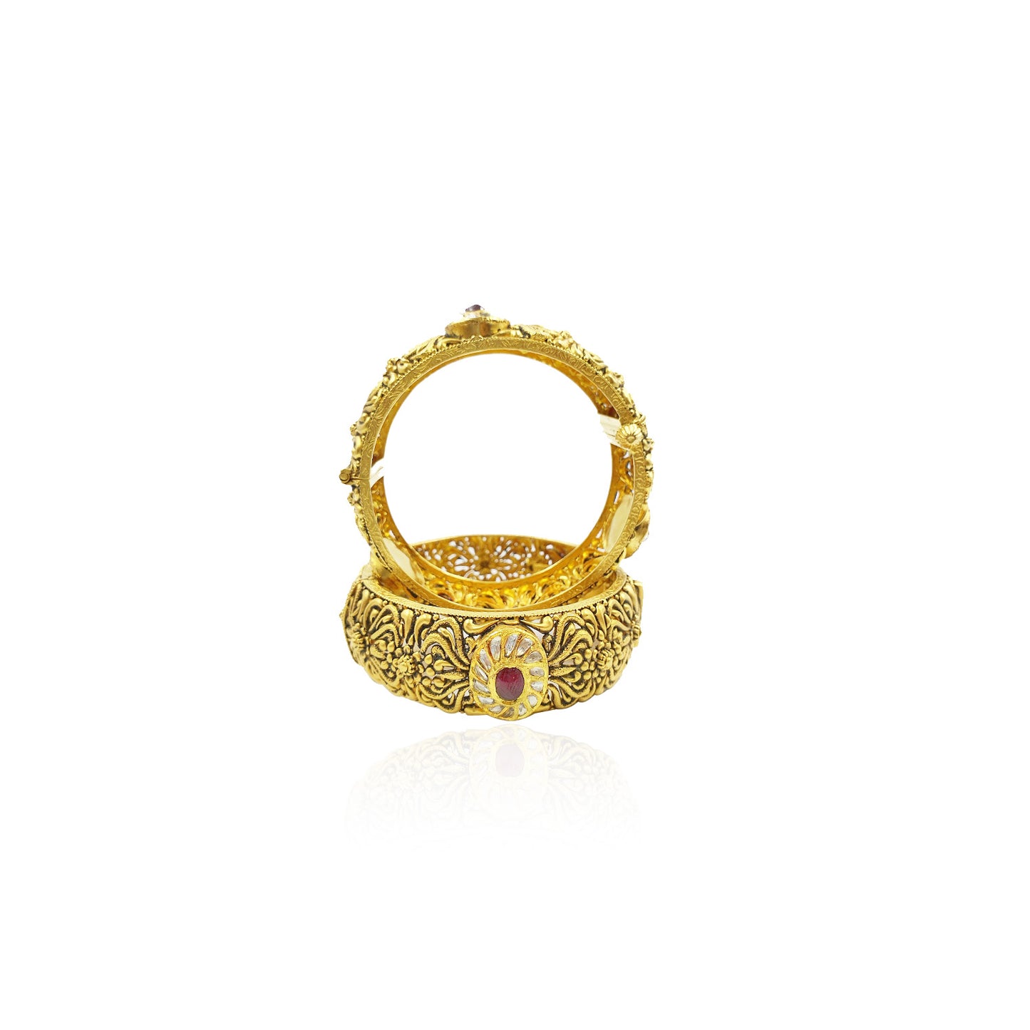 Dacio Antique Gold Bangles