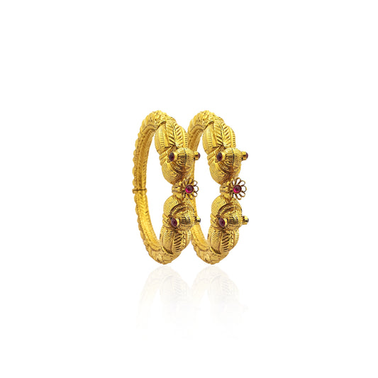 Aaditree Expensive Antique Gold Bangles