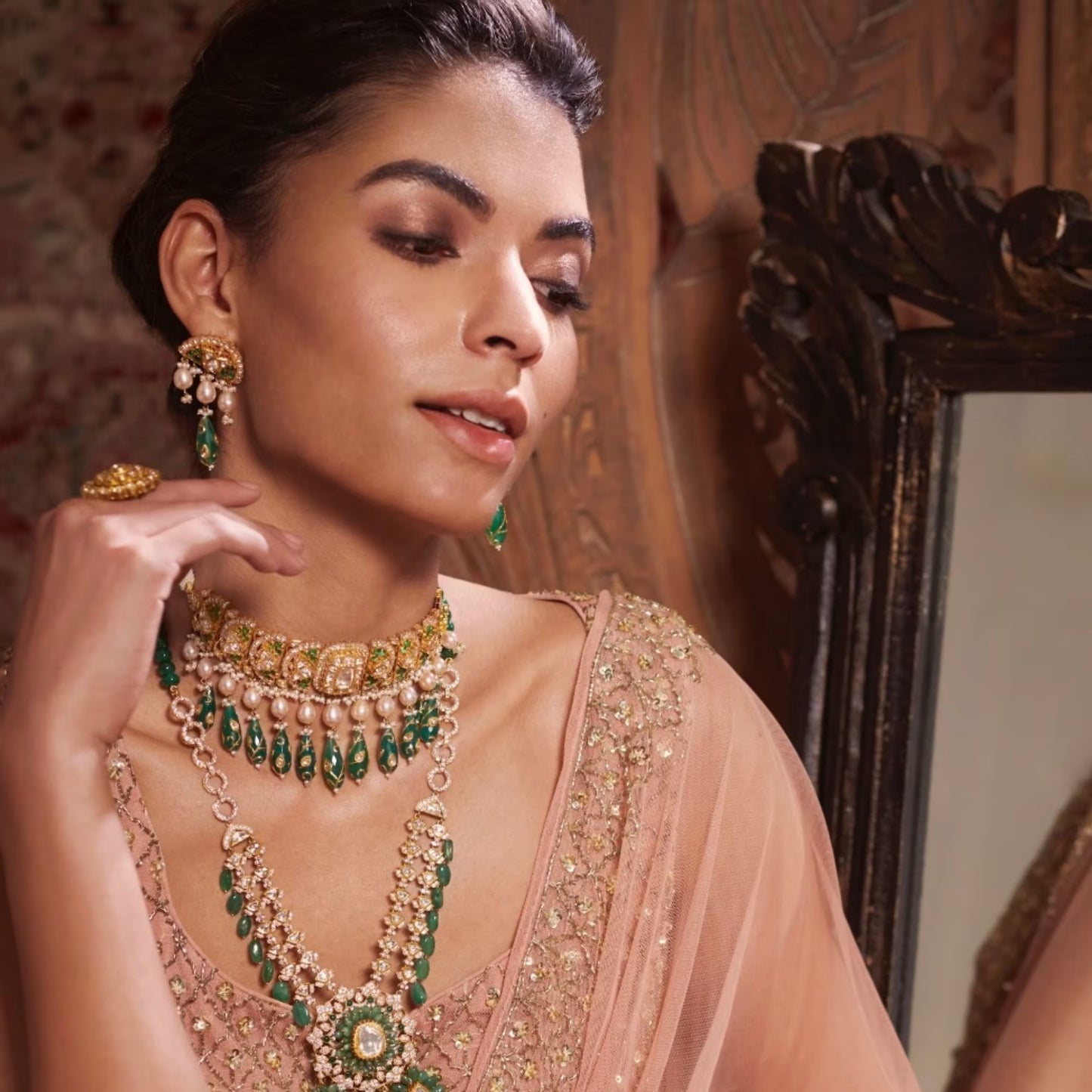 Avni Necklace