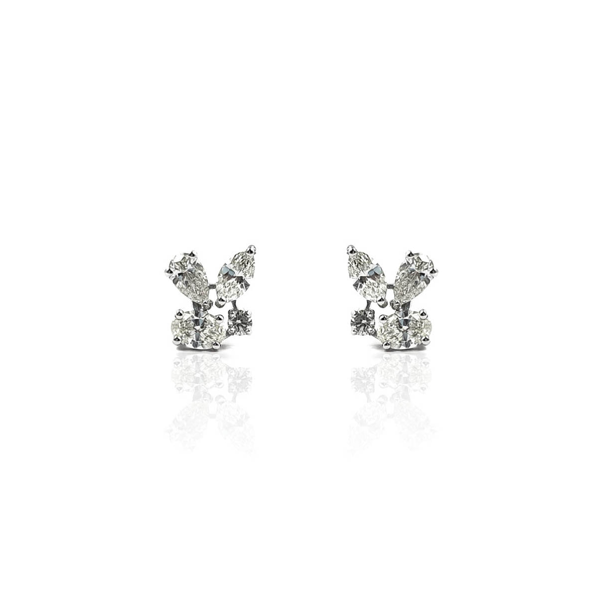 Donya Daily Wear Diamond Earring