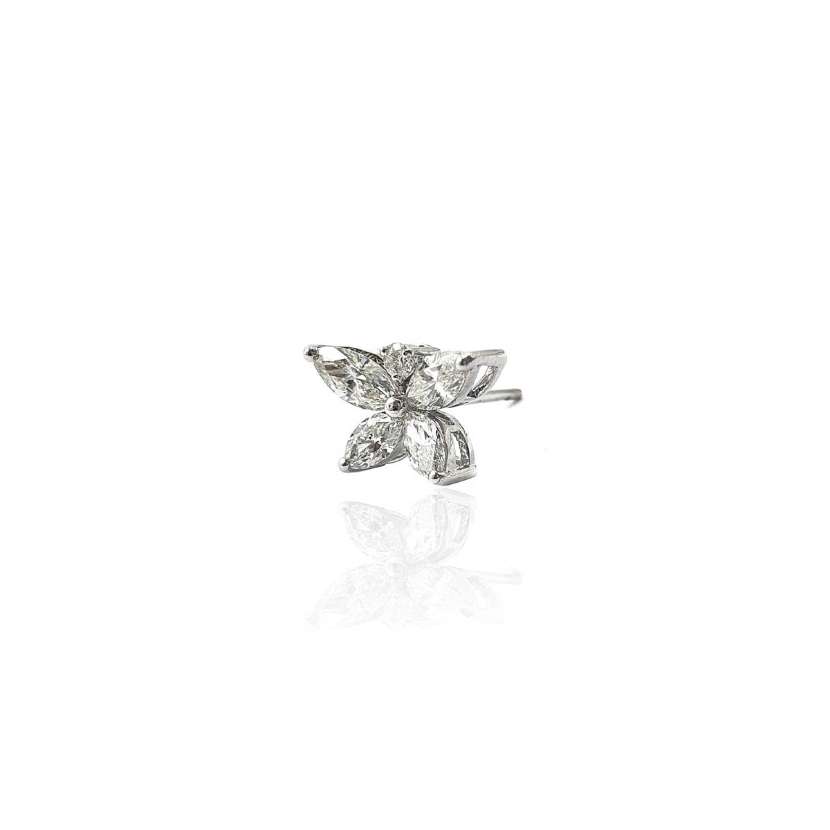 Edita Daily Wear Butterfly Inspired Diamond Earring