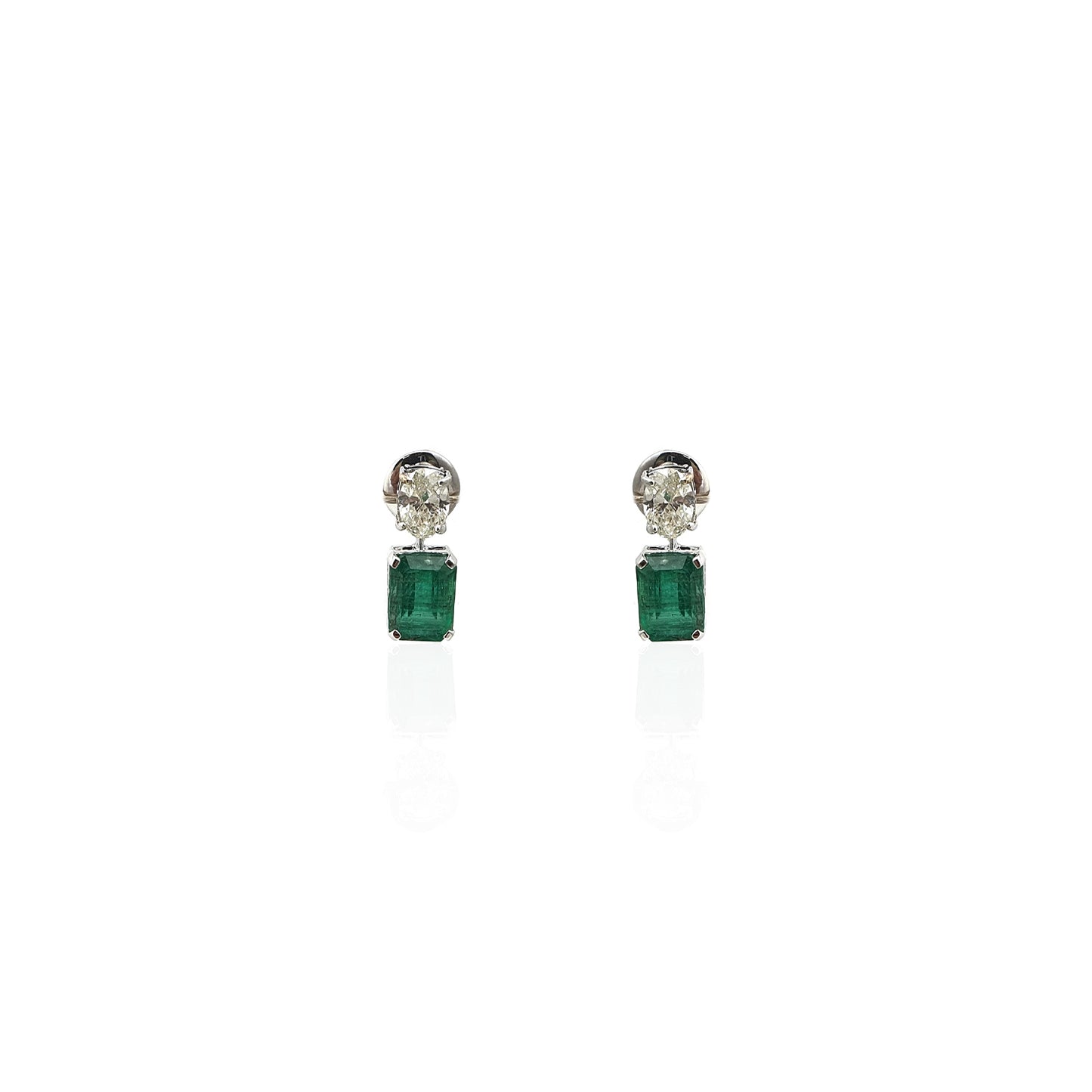 Bella Roundish Solitaire Diamond Earring