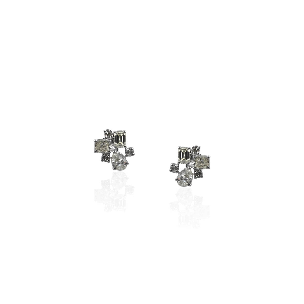 Ailne Charming Diamond Earring