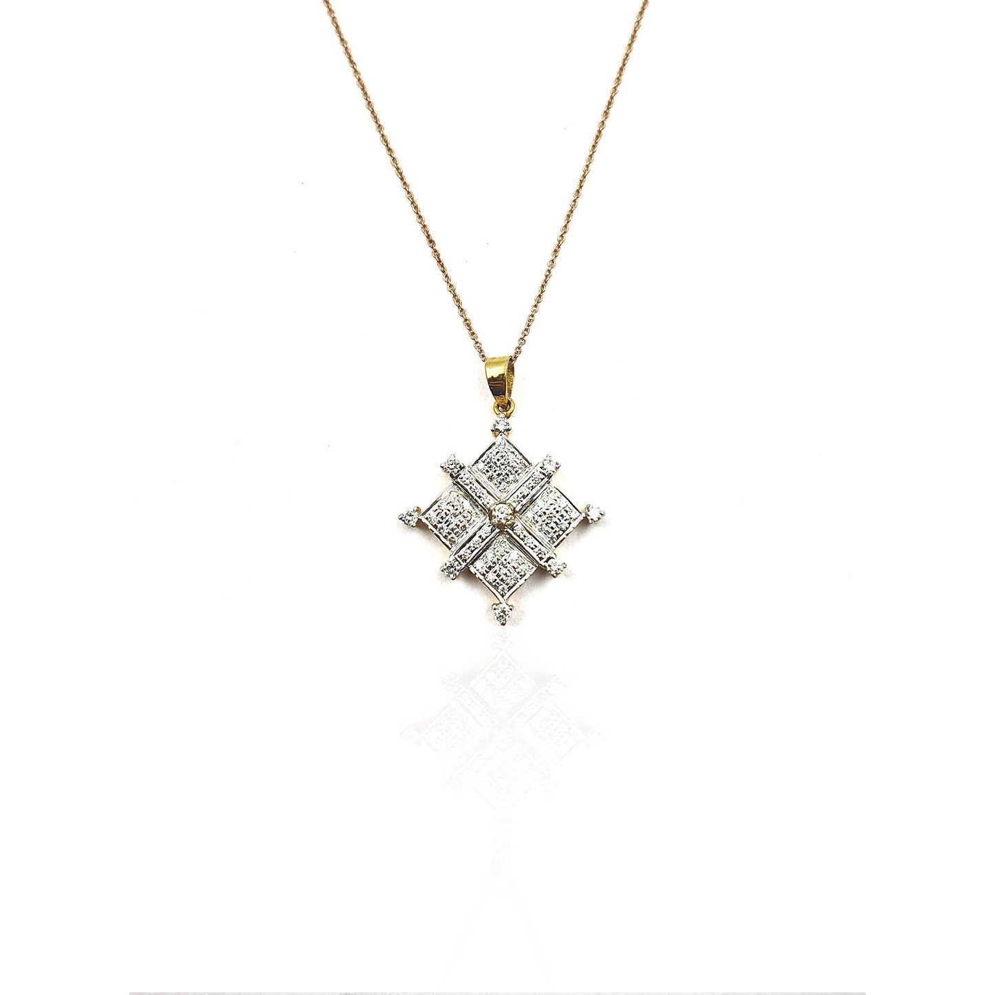 Albinia Sparkle Diamond Pendant