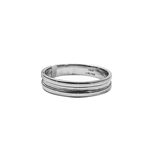 Classic Platinum Band with Dual Groove Detailing