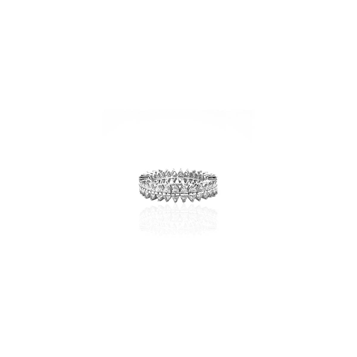 Leora Sparkling Diamond Band Ring