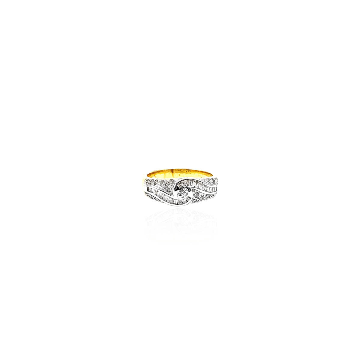 Cadenza Artistic Diamond Ring