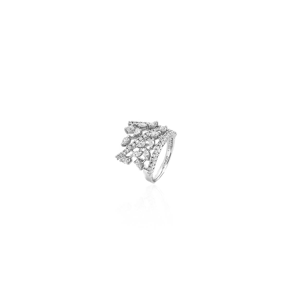 Aida Taj Cluster Diamond Ring