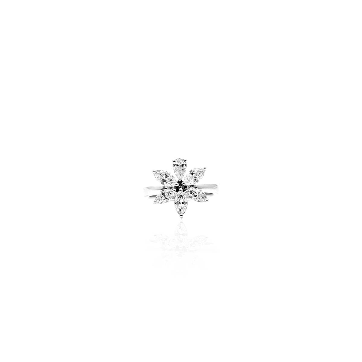 Algera Floral Cluster Diamond Ring