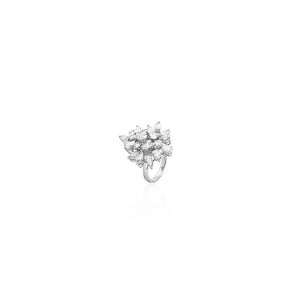 Amalea Glossy Cluster Diamond Ring