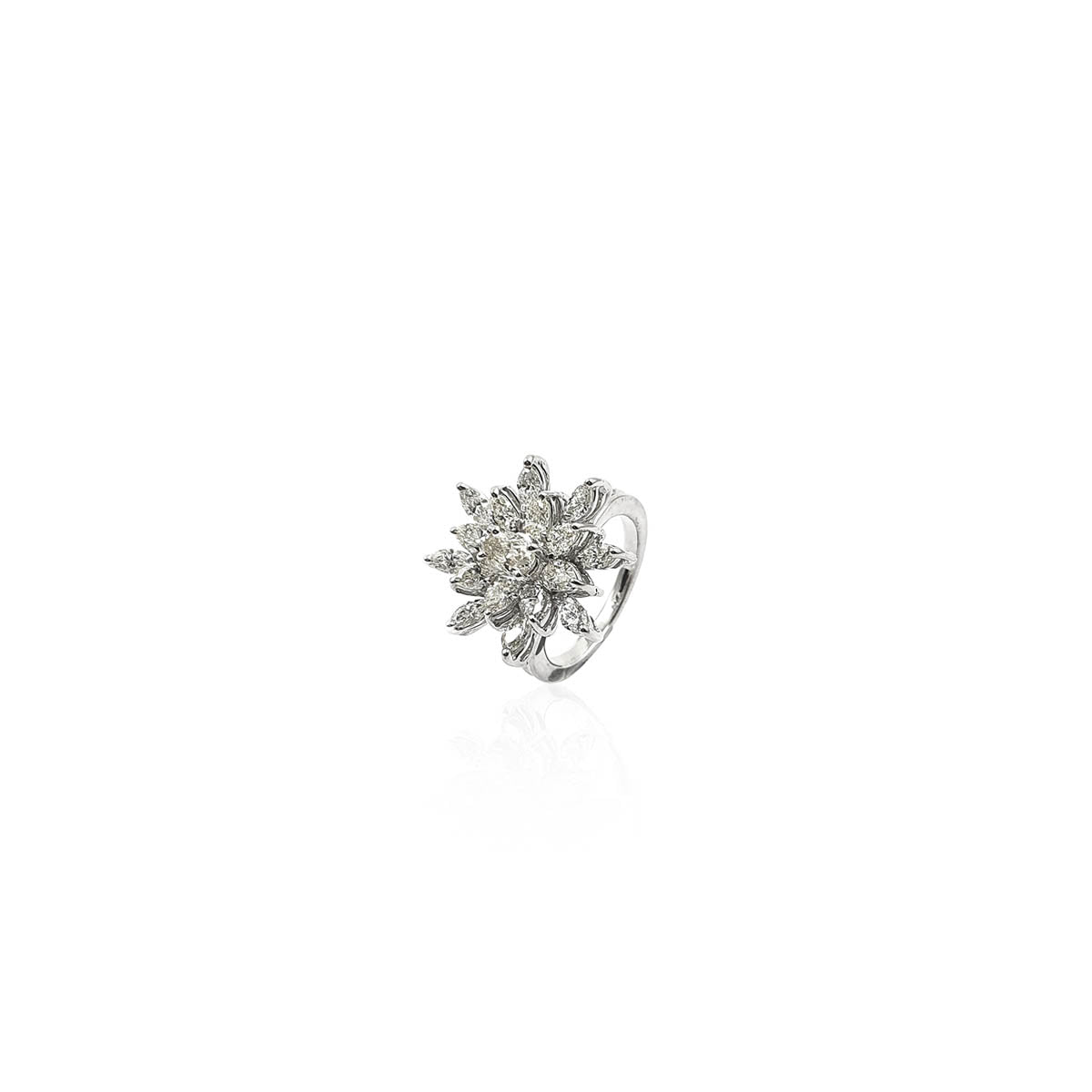 Sienna Starburst Cluster Diamond Ring