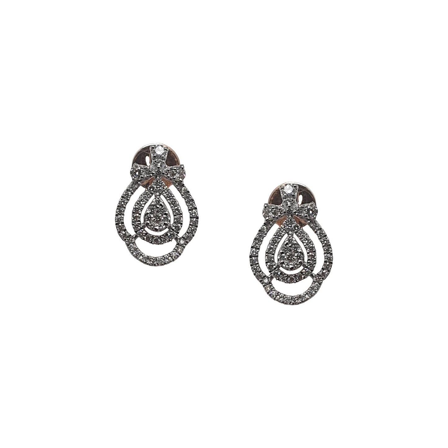 Charming Teardrop Diamond Stud Earring with Intricate Detailing