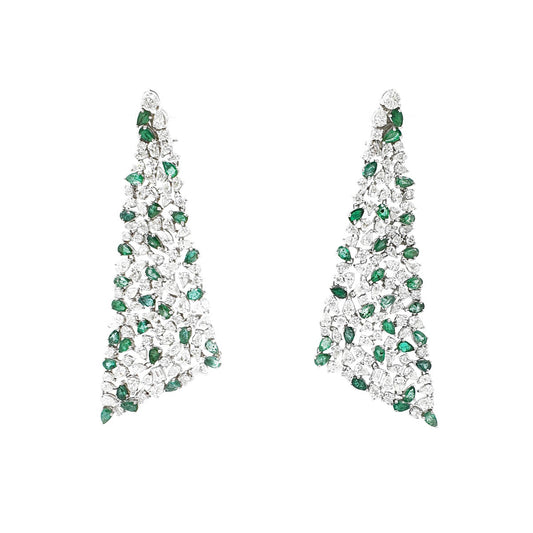 Sebastiana Stunning Dangler Diamond Earring