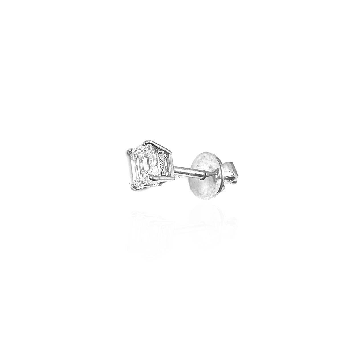 Lucia Diamond Solitaire Stud Earring