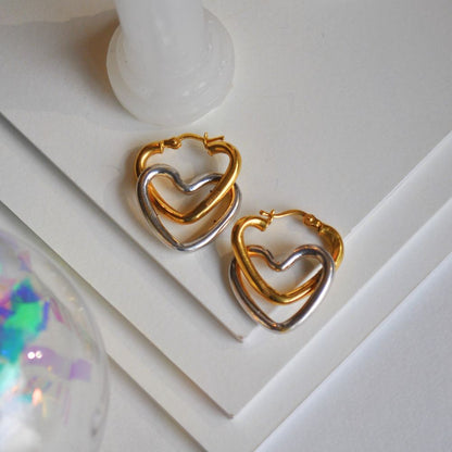 Mini Heart 
gold earring
