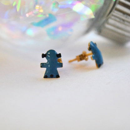 Play Pop
Gold earrings