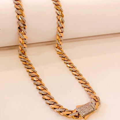 Alanzo Sparkling Gold Chain For Him