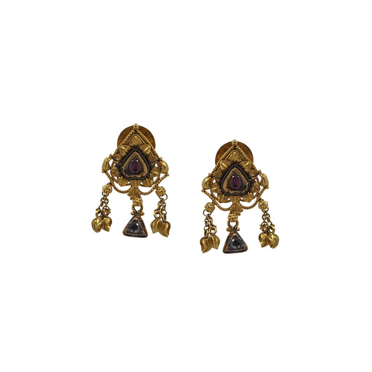 Kashvi Gold Earring