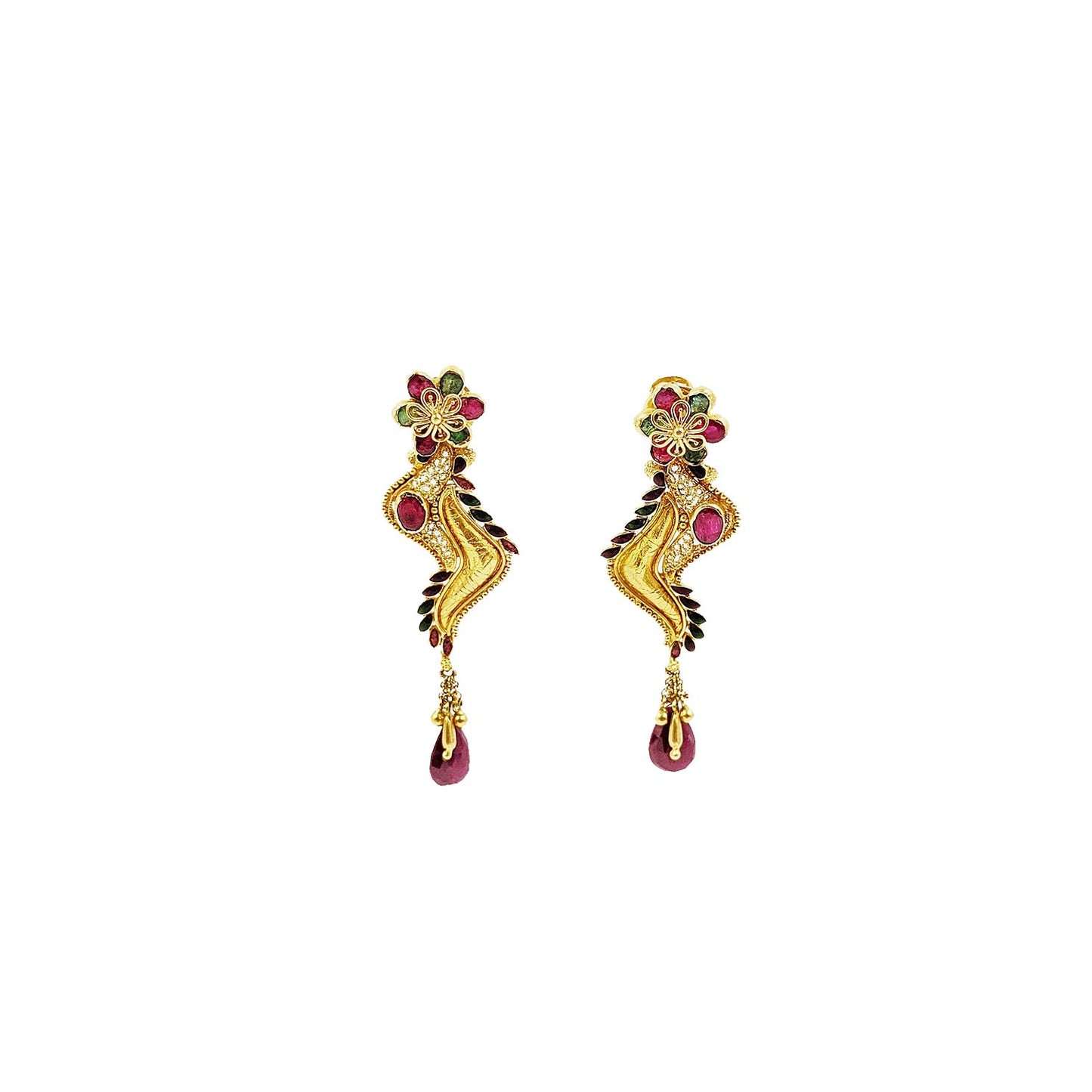 Ojasvi Gold Earring