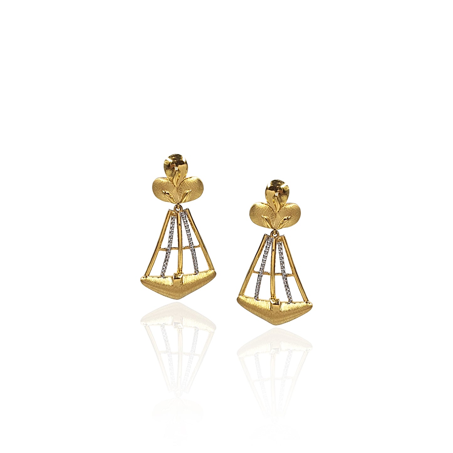 Riddhima Gold Earring