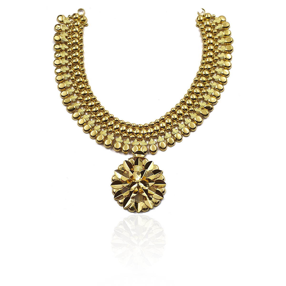 Aamani Gold Necklace