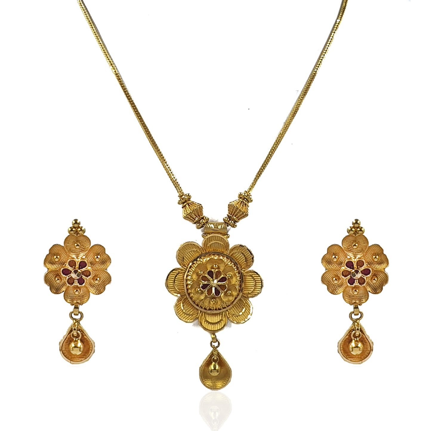 Delicate Floral Gold Necklace Set