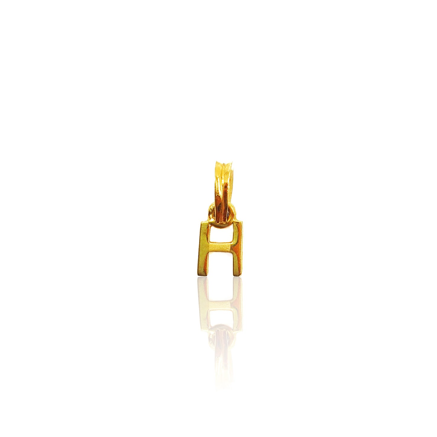 Desarae Alphabet Gold Pendant