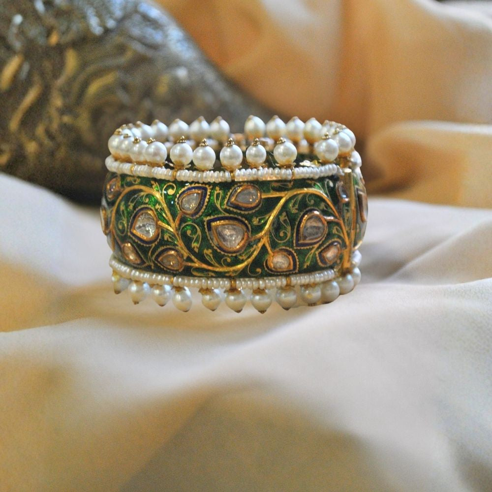 Traditional Polki Diamond Bracelet with Uncut Diamonds
