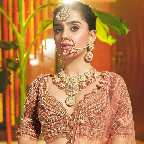 Eshna Necklace