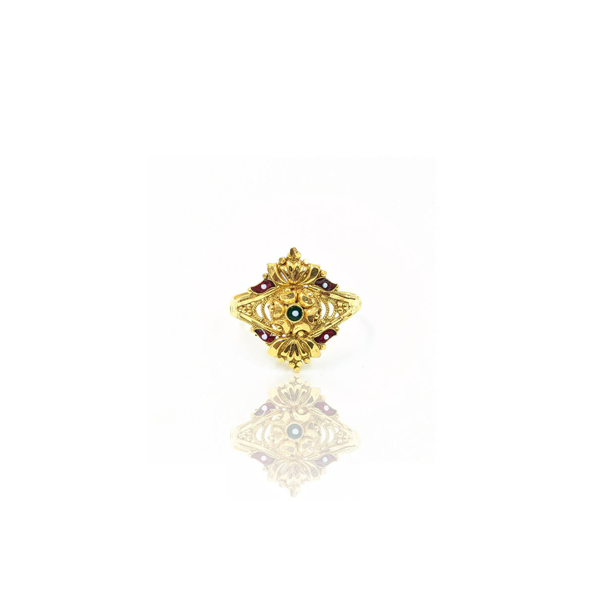 Armand Traditional Gold Ring