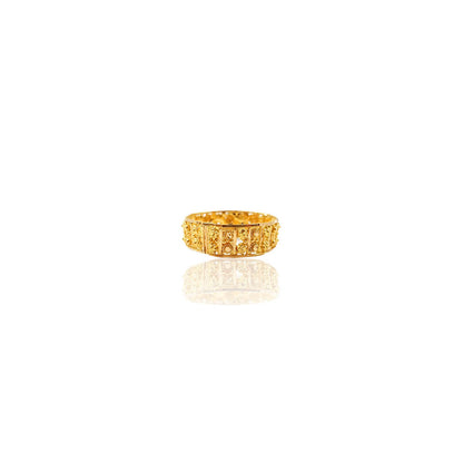 Adrianna Customary Gold Band Ring