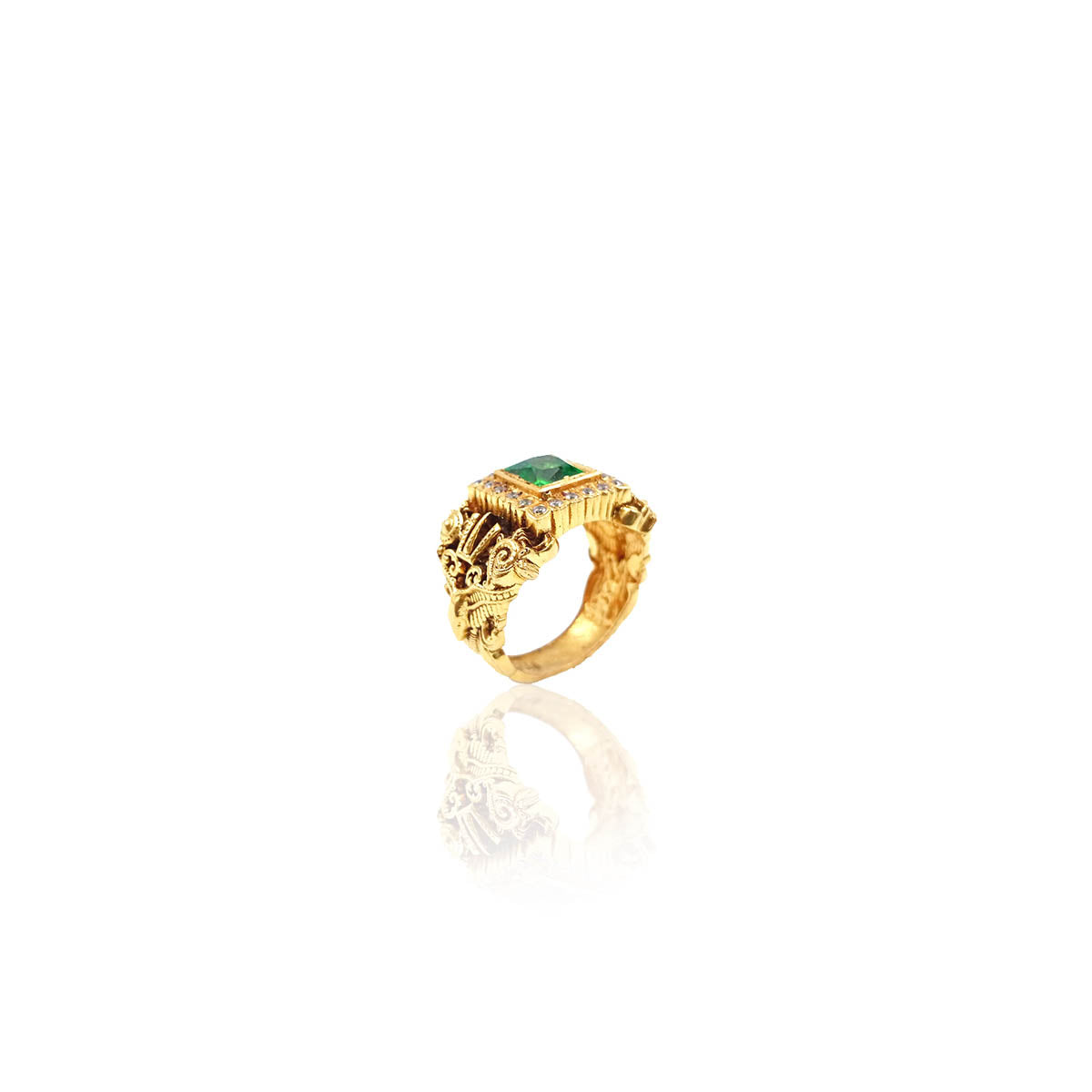 Auriville Mens Antique Gold Ring With Stone