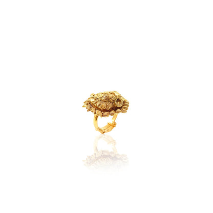 Avril Mens Lion Gold Ring