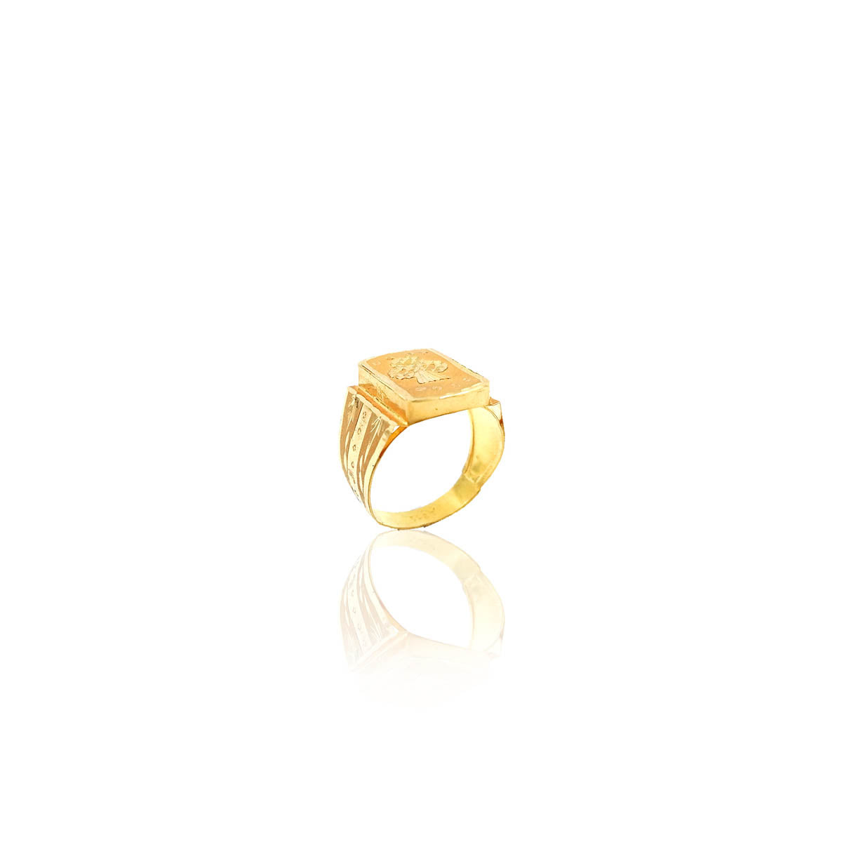 Avent Mens Gold Ring