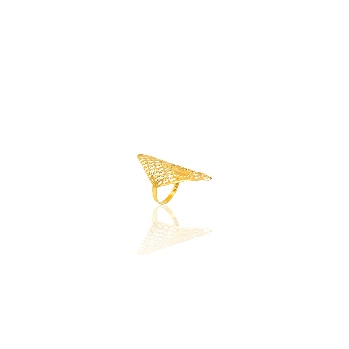 Annette Traditional Gold Ring